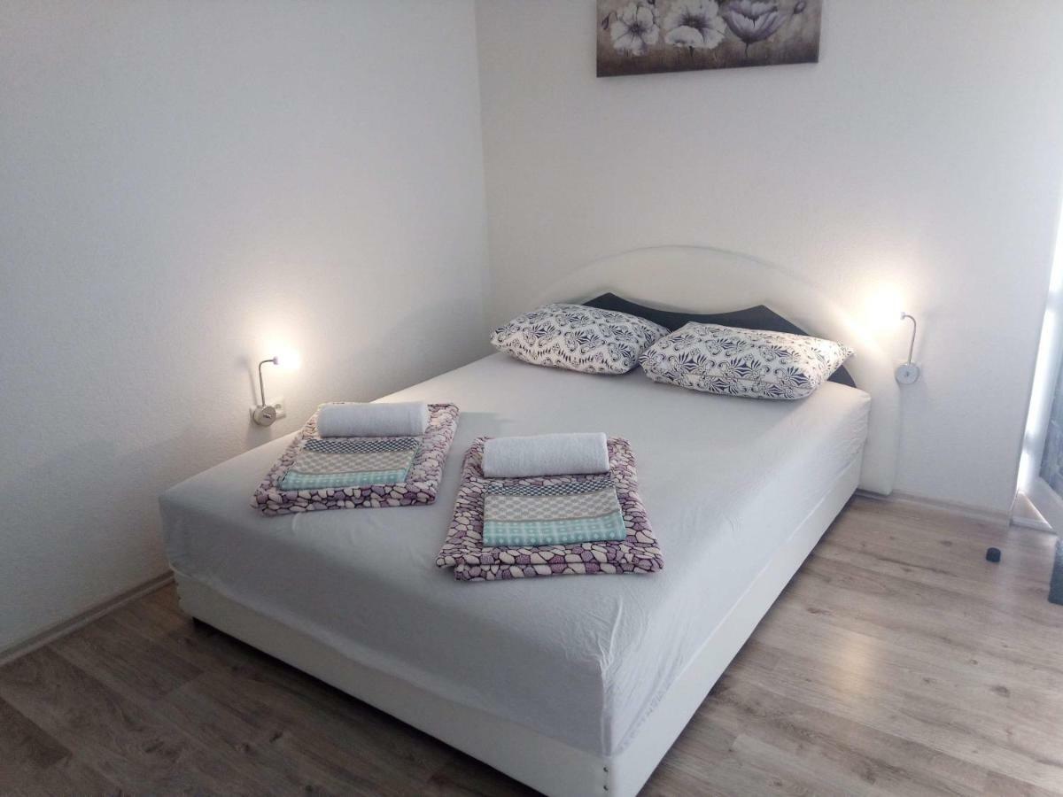 Helly'S Apartman - Self Check-In - Jajce Exterior foto